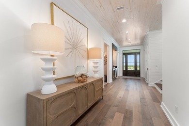 Price reduction AND price now includes all furnishings, artwork - photo 9