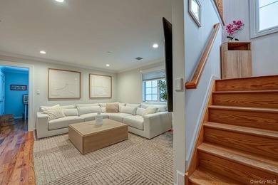 Welcome to your perfect seaside retreat in the heart of Long - photo 10