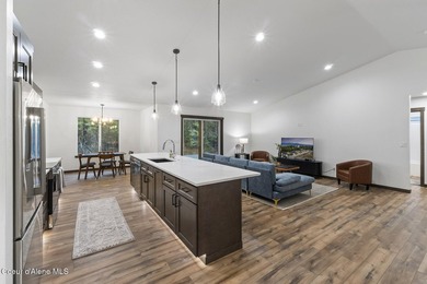 Beautiful accented homes with vaulted great room ceilings per - photo 14