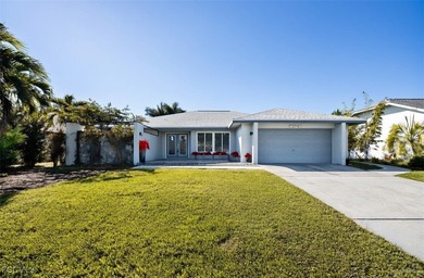 Cape Coral Lakes Area Home For Sale in Cape Coral Florida