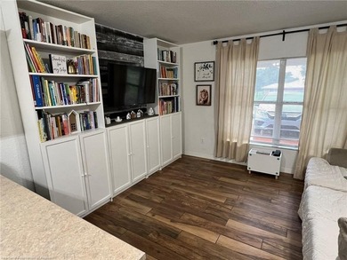 Beautifully Updated 3BR/1BA Home with Spa, Workshop & Fully - photo 10