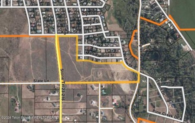 Great investment opportunity! This parcel offers an ideal - photo 10