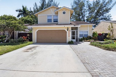 This charming home boasts hardwood floors throughout, granite - photo 1