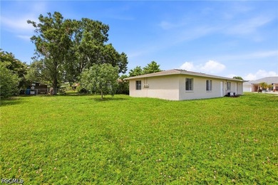 Welcome to 2237 Iris Way, a well-maintained duplex offering an - photo 4