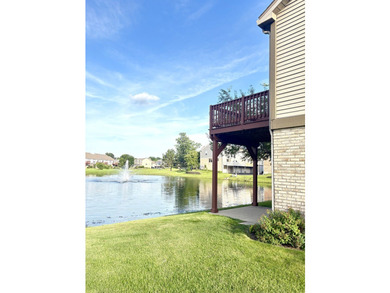 Welcome to this beautifully maintained end-unit townhome - photo 28