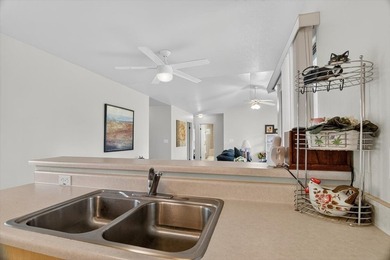 Welcome to this charming and comfortable 3-bedroom, 1-bath home - photo 10