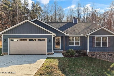 Lake Home Sale Pending in Lenoir City, Tennessee