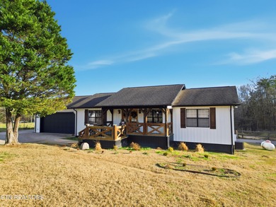 Tellico Lake Home For Sale in Maryville Tennessee