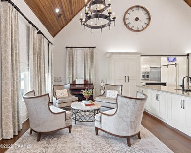Experience an elevated lifestyle in this expansive, single-level - photo 9