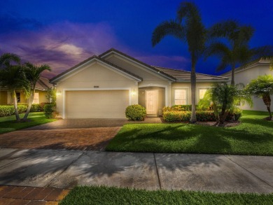 (private lake, pond, creek) Home For Sale in Port Saint Lucie Florida