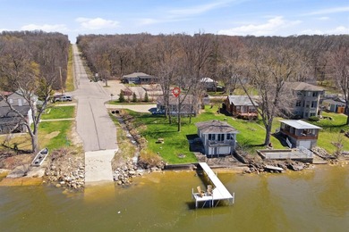 Lake Winnebago Home For Sale in Hilbert Wisconsin