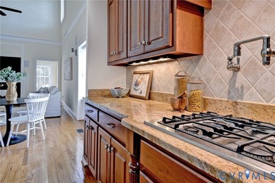 Stunning brick home in desirable 55+ community, exceptionally - photo 11