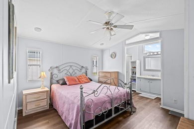 Tucked away in the heart of North Myrtle Beach, this beautifully - photo 18