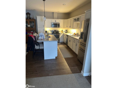 Very nice well built duplex on a quiet street. Open floor plan