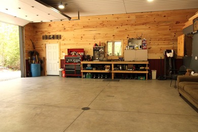 Best of both worlds! Tucked away at the end of the road on 2.3 - photo 32