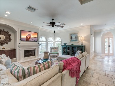 Experience the timeless coastal allure of 15160 Captiva Drive, a - photo 6
