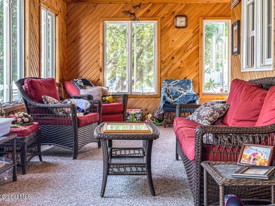LAKE GEORGE FAMILY COMPOUND House with 11 cabins & 6 motel rooms - photo 10
