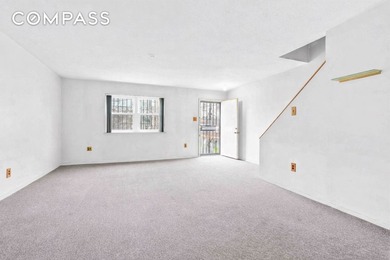 Welcome to this RENOVATED solid brick townhouse offering space - photo 4