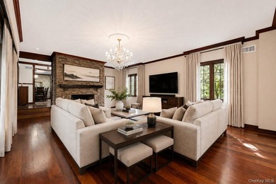 Welcome to 2 Rutland Road, a distinguished English Tudor - photo 11