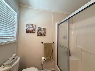 Move right in and start enjoying Florida life in this 3-bedroom - photo 12