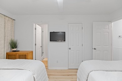 Positioned just steps from the Gulf, Beachside Villas 913 - photo 14