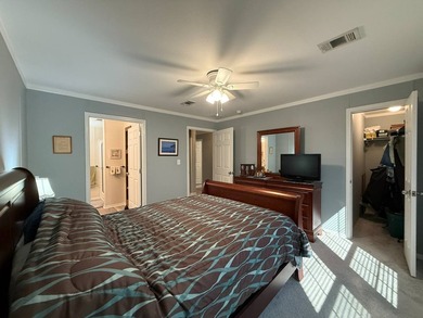 Move right in and start enjoying Florida life in this 3-bedroom - photo 14