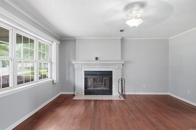 Check out Lake Hamilton's newest listing! This 3 Bed 2 Bath home - photo 6