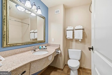 Welcome to effortless Lake Oconee living at The Lodge! Whether - photo 18