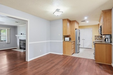 Check out Lake Hamilton's newest listing! This 3 Bed 2 Bath home - photo 9