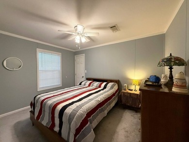 Move right in and start enjoying Florida life in this 3-bedroom - photo 19