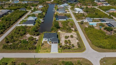 Virtually Staged. Waterfront living with direct Gulf access - photo 9