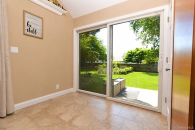 Welcome to this spacious 4-bedroom, 3-bath expanded ranch - photo 7