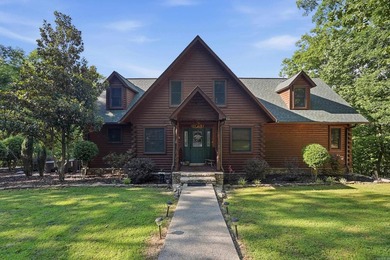 Greers Ferry Lake Home For Sale in Greers Ferry Arkansas