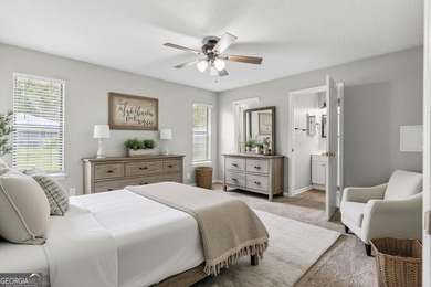 Discover this beautifully updated 3 bedroom, 2 bathroom home - photo 12