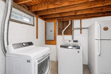 You will Love this beautifully maintained 3-bedroom, 1.5-bath - photo 16