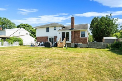 You will Love this beautifully maintained 3-bedroom, 1.5-bath - photo 20