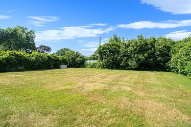 You will Love this beautifully maintained 3-bedroom, 1.5-bath - photo 21