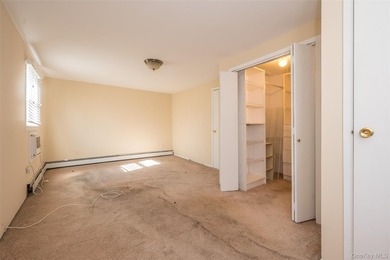 First offering of this custom-built Colonial offering over 3,000 - photo 26