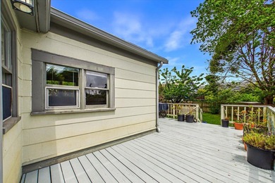 Fantastic 4 Bedroom Arcata Victorian with great location! It's a - photo 29