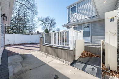 First offering of this custom-built Colonial offering over 3,000 - photo 29