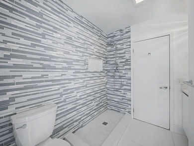 Located just minutes from Town Center Mall and top-rated schools - photo 30