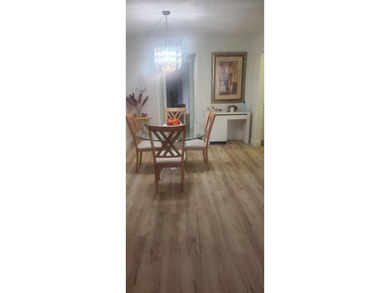 Nicely renovated 1st floor 1 Bedroom, 1.5 Baths condo located in - photo 5