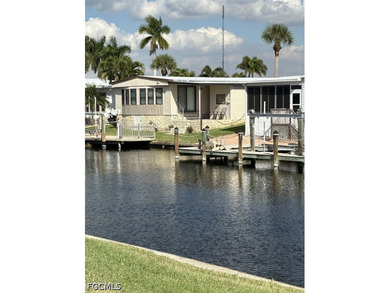 Located at Bayside Estates, a 55+ Community. This 1406 sq. ft - photo 1