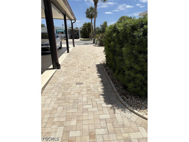 Located at Bayside Estates, a 55+ Community. This 1406 sq. ft - photo 6