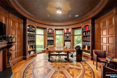 In Alpine's most coveted enclave, where prestige meets - photo 8