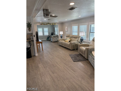 Located at Bayside Estates, a 55+ Community. This 1406 sq. ft - photo 9