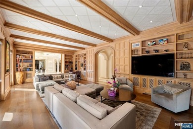 In Alpine's most coveted enclave, where prestige meets - photo 9