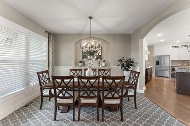 Welcome to a one-of-a-kind luxury retreat where thoughtful - photo 15