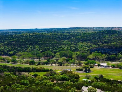 *Windy Hill Estate* is a unique, end-of-the-road gated 19 acres - photo 2