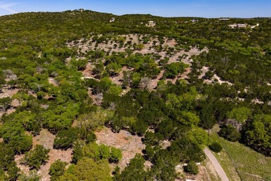 *Windy Hill Estate* is a unique, end-of-the-road gated 19 acres - photo 3